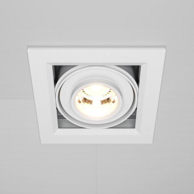Maytoni - Metal Modern - Faretto da incasso quadrato in alluminio con diffusore orientabile - 1 Lampadina Led Integrato 10W - Lumen 750 - Gradi Kelvin 3000k Luce Calda - IP20 - SKU: DL093-01-10W3K