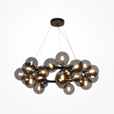 Maytoni Dallas Lampada a sospensione piccola moderna in metallo con diffusori a boccia in vetro Colore: Nero