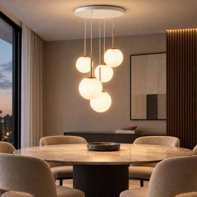 Maytoni Basic Form Lampadario rotondo moderno in metallo con 5 diffusori pendenti a boccia in vetro Colore: Bianco/Oro