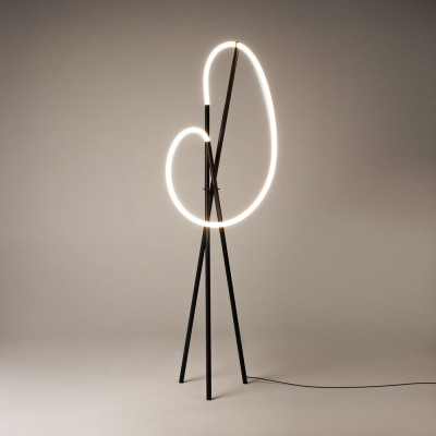 Maytoni Crochet Piantana moderna in metallo con diffusore a led dimmerabile Colore: Nero
