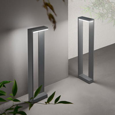 Perenz - Quad - Paletto LED da giardino a led moderno in metallo e diffusore in acrilico - Colore: Antracite - 1 Lampadina Led Integrato 10W - Lumen 800 - Gradi Kelvin 2200k-3000k - IP65 - SKU: 8322ALC