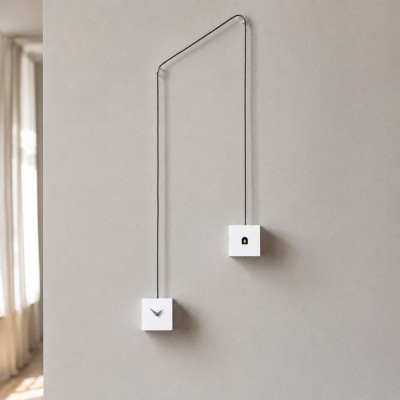 Progetti Orologio da parete di design a pendolo con cucù "Tutu" Colore: Bianco