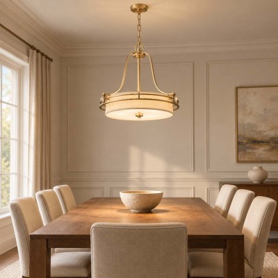 Quoizel Uptown Carnegie Lampadario in metallo con diffusori in lino a 4 luci LED G9 Colore: Ottone