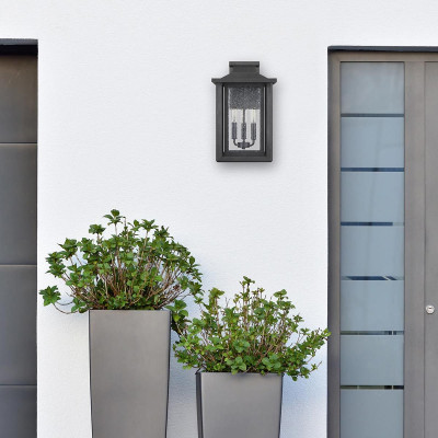 Quoizel - Wakefield - Lanterna da parete grande con 3 luci per esterno dal design rustico - Colore: Nero - 3 Lampadine E14 40W - IP44 - SKU: QZ-WAKEFIELD-L-TBK