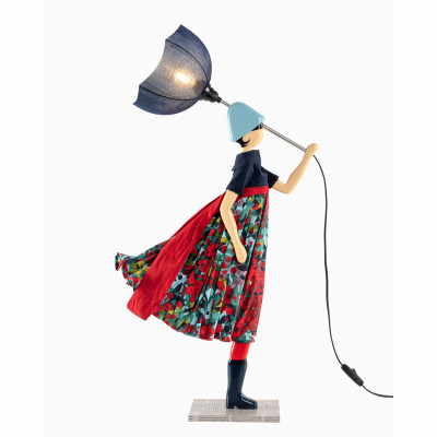  Skitso - Gold - Lampada da tavolo con paralume in tessuto "Little Girl" Gaine - Colore: Rosso E14 40W - SKU: GAINE 