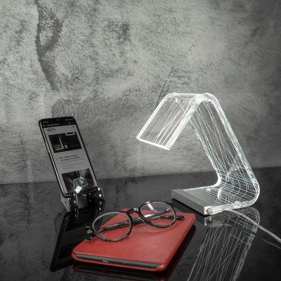 Vesta - C-Led - Lampada da comodino a LED in plexiglas dal design moderno Online - Colore: Trasparente - 1 Lampadina Led Integrato 18W - Gradi Kelvin 4000k Luce Naturale - SKU: 0806513