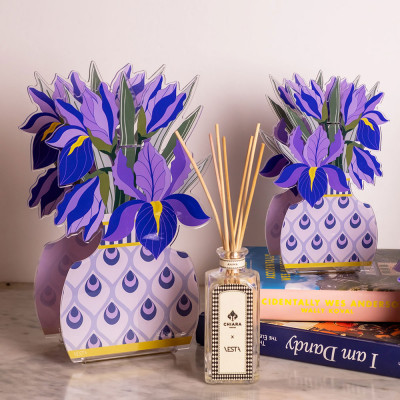  Vesta - Iris - Profumatore per ambiente in plexiglass con bastoncini fragranza inclusa da 200ml - Colore: Viola - SKU: 7506318 