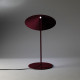 Lampada da tavolo in metallo dal design moderno