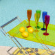 Carrello in plexiglass con ruote dal design moderno