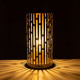 Lampada da tavolo in metallo di design