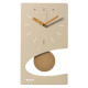 Orologio da parete moderno a pendolo in metallo con design geometrico