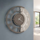 Orologio da parete grande doppia numerazione in metallo dalle linee moderne