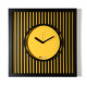 Orologio da parete moderno in metallo con quadrante circolare cornice traforata