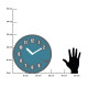 Orologio da parete rotondo dal design vintage con numeri in rilievo