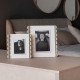 Portafoto da tavolo con cornice in metallo piccola dal design moderno