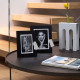 Portafoto grande da tavolo di design con struttura in metallo