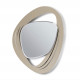 Specchio da parete in metallo dal design moderno