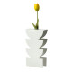 Vaso portafiore decorativo in metallo dal design particolare