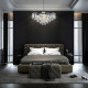 Lampadario piccolo in metallo con diffusori in vetro in stile moderno