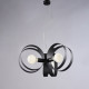 Lampada a sospensione con struttura moderna in metallo