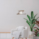 Lampada a sospensione singola dalle linee moderne con struttura in metallo