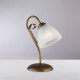 Lampada da comodino di design classico in metallo laccato con diffusore in vetro