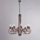 Lampadario grande con struttura in metallo dalle linee classiche