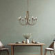 Lampadario grande dalle linee classiche con struttura in metallo