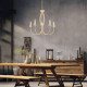 Lampadario medio dalle linee classiche con struttura in metallo
