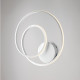 Plafoniera moderna con struttura in alluminio e diffusore a LED