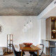 Lampada a sospensione con singolo diffusore in vetro dal design moderno