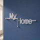 Appendiabiti da parete ingresso con 5 ganci e scritta in legno myhome