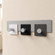 Appendiabiti moderno da muro in legno con 3 ganci 