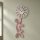 Orologio da parete in legno dal design particolare