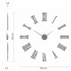 Orologio da parete in legno con numeri romani dal design moderno