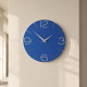 Orologio da parete in legno rotondo dal design moderno