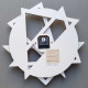 Orologio da parete moderno con forme geometriche da salotto