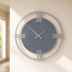 Orologio da parete moderno grande in legno con numeri romani