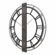 Orologio da parete moderno in legno con numeri romani