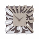 Orologio da parete moderno in legno quadrato con numeri design particolare