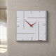 Orologio da parete quadrato in legno dal design moderno ed elegante