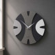 Orologio da parete rotondo in legno dal design moderno ed elegante
