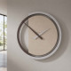 Orologio da parete rotondo in legno dallo stile moderno ed elegante