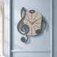 Orologio da parete in legno dal design moderno 