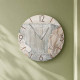 Orologio da parete rotondo medio con bassorilievo con retro in legno massello