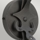 Applique da parete in acciaio dal design rustico con un diffusore