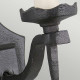 Lampada da parete in ferro battuto dalle linee rustiche 1 diffusore