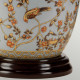Lampada da tavolo classica con struttura in ceramica con paralume in tessuto