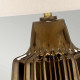 Lampada da tavolo moderna alta con struttura in ceramica e paralume in tessuto