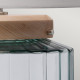 Lampada da tavolo moderna con struttura in vetro e legno e paralume in tessuto
